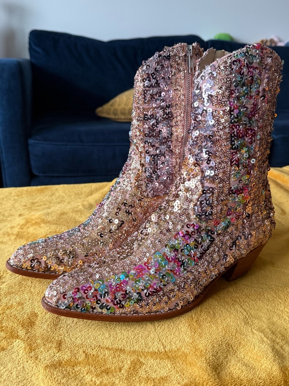 MOMO NYC Asteria Sequin Ankle Boots Free People sz 41